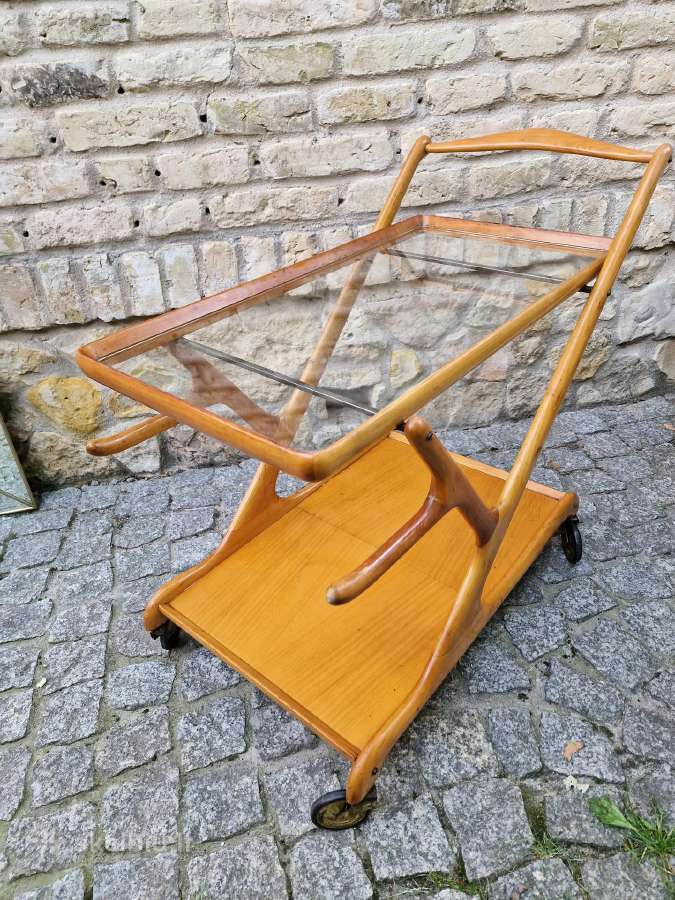Vintažinis mid century serviravimo staliukas - nuotraukos Nr. 28