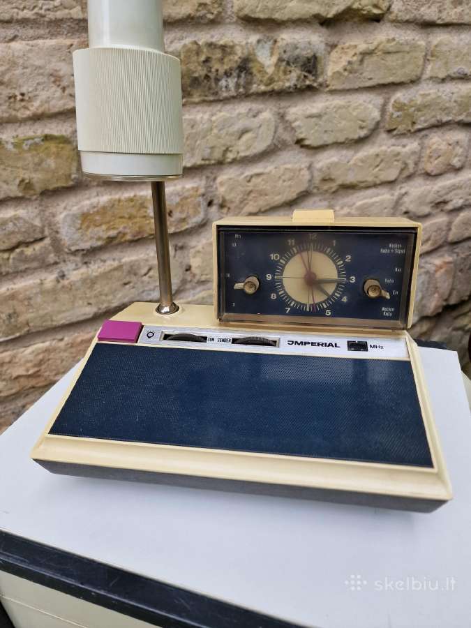 Vintažinis stalo radioimtuvas,šviestuvas,laikrodis - nuotraukos Nr. 12