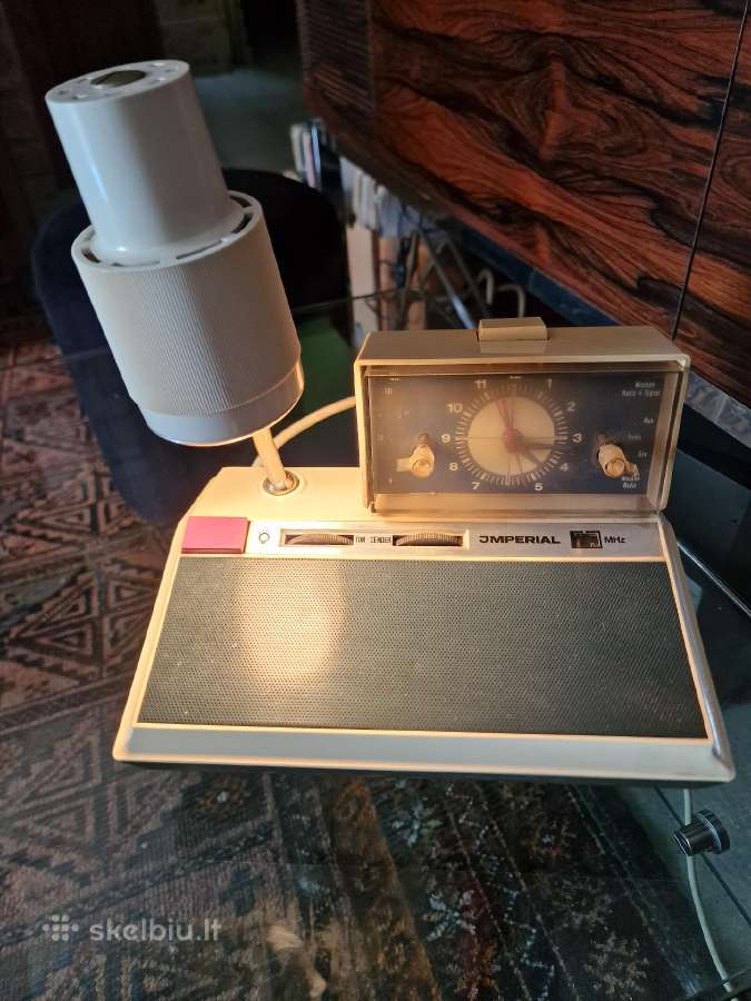 Vintažinis stalo radioimtuvas,šviestuvas,laikrodis - nuotraukos Nr. 21