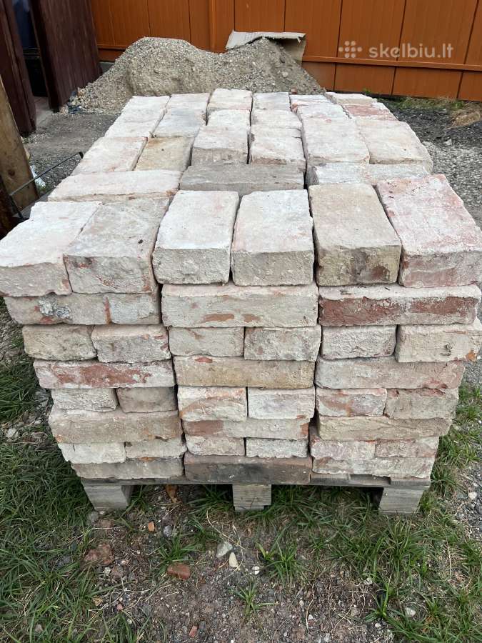 Senovinės raudonos plytos