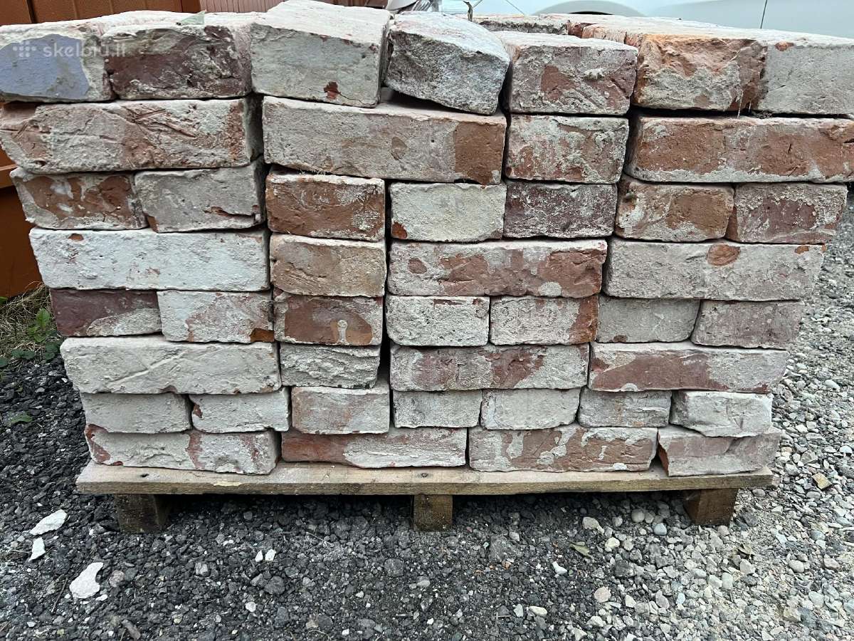 Senovinės raudonos plytos - nuotraukos Nr. 2