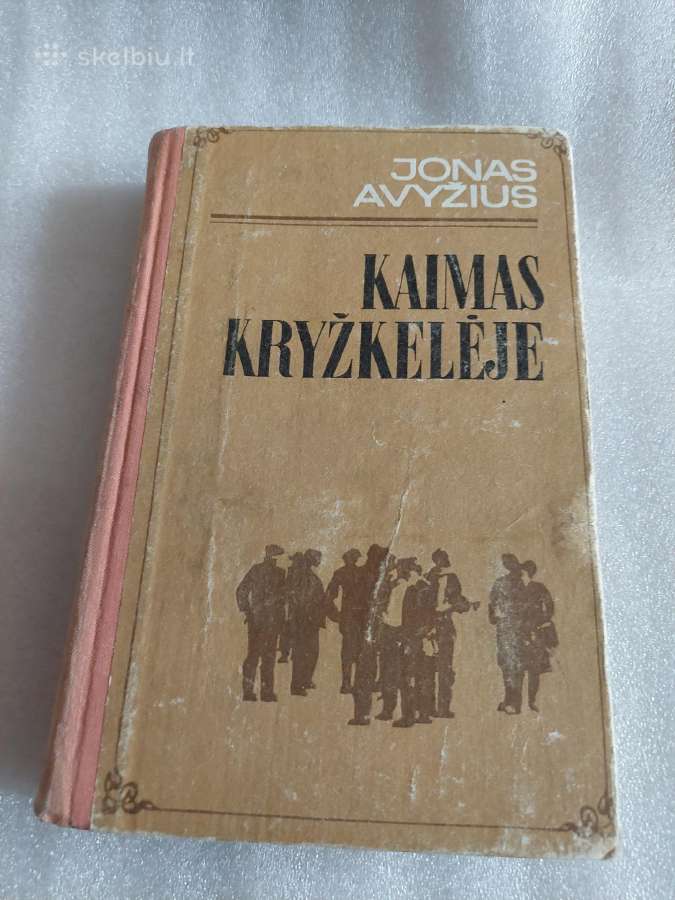 Kaimas kryžkelėje