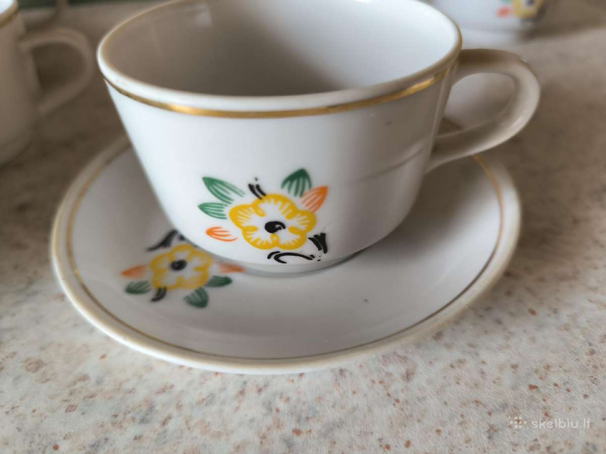 Puodeliai espresso kavai