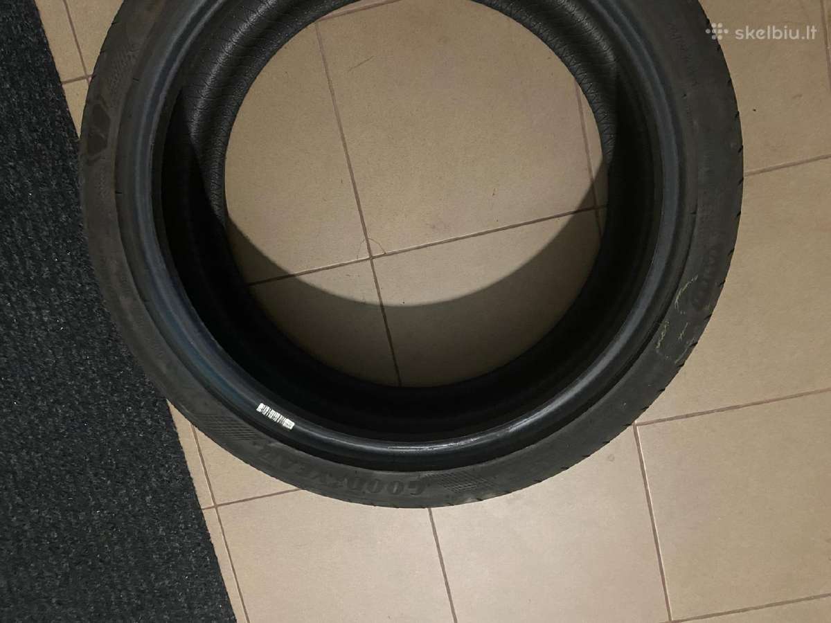 Parduodu Goodyear padangą R19 225/40 Eagle F1 - nuotraukos Nr. 4