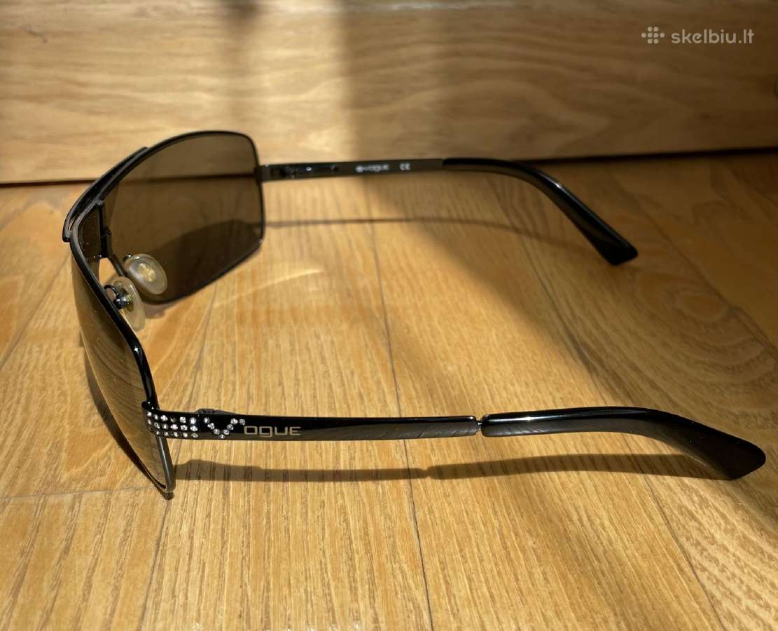 Parduodu Vogue akinius 10€ - nuotraukos Nr. 2