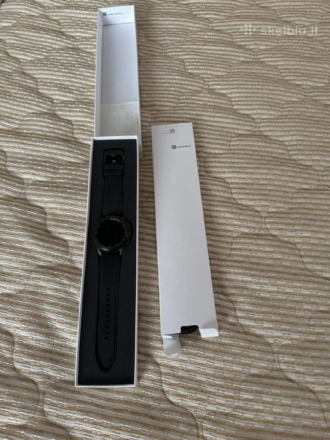Išmanusis laikrodis Samsung Galaxy Watch4 Classic
