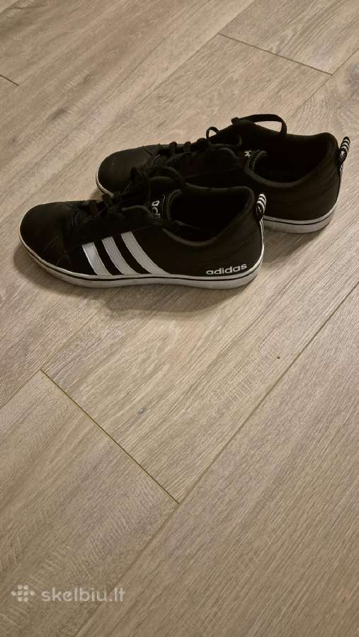 Adidas sportiniai bateliai