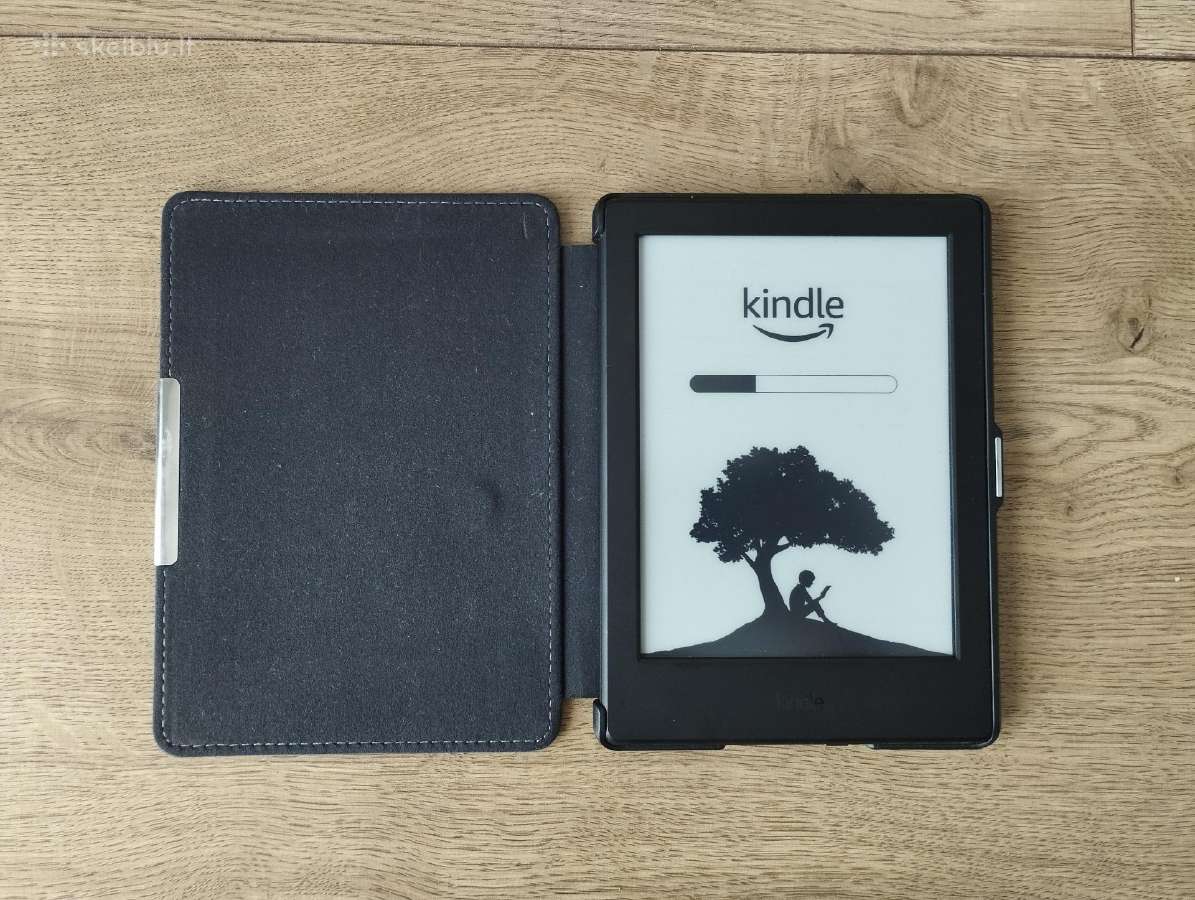 Amazon Kindle el. skaityklė 8th gen su dėklu - Skelbiu.lt