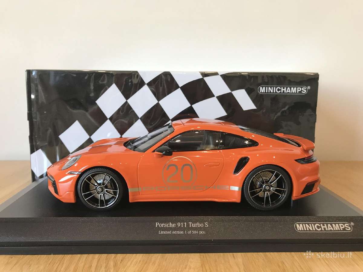 Porsche 911 (922) Turbo S Coupe Sport Design 2021