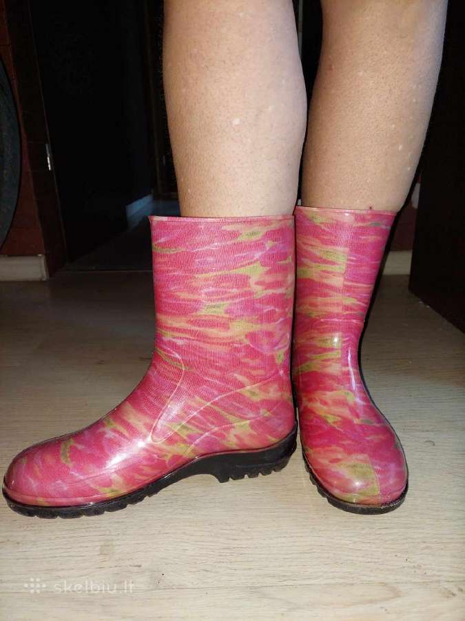 Guminiai botai