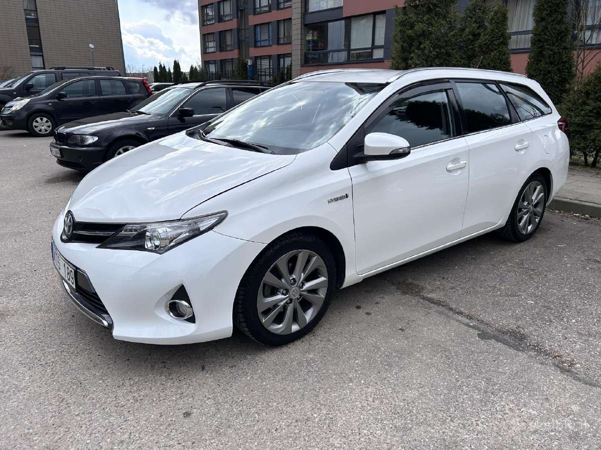 Bolt Vilnius, Toyota Prius, Auris Nuoma - nuotraukos Nr. 19