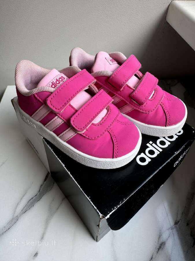 Adidas rožiniai kedai