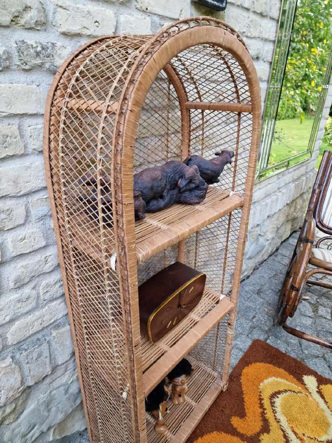 Vintažinė mid century pinta ratango etažerė - nuotraukos Nr. 15