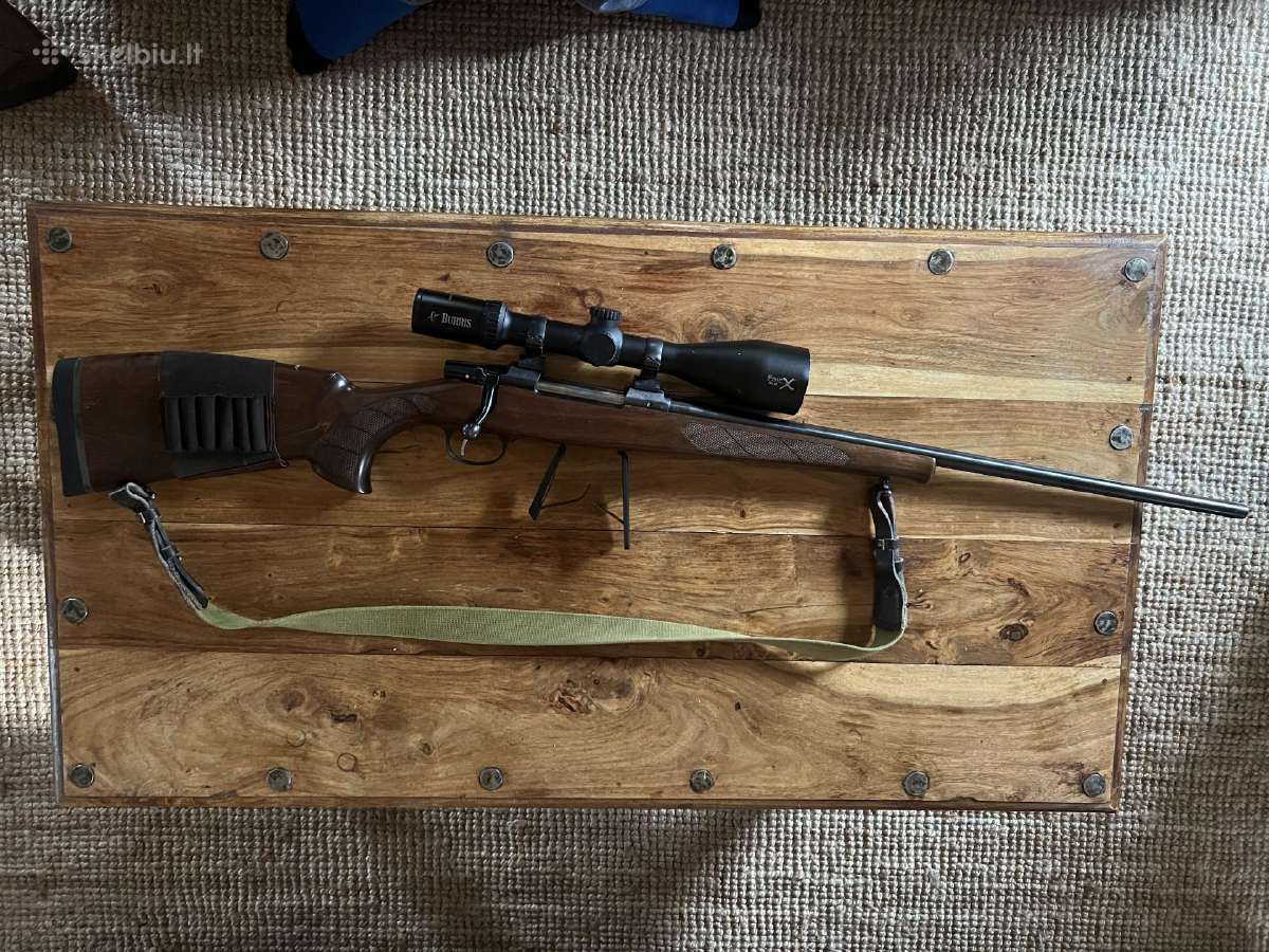Cz 550 graižtvinis šautuvas su optika Burris 4x - nuotraukos Nr. 2