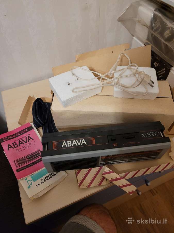 Tarybiniu laiku Radio imtuvas Radiotehnika Rp 8330 - nuotraukos Nr. 2