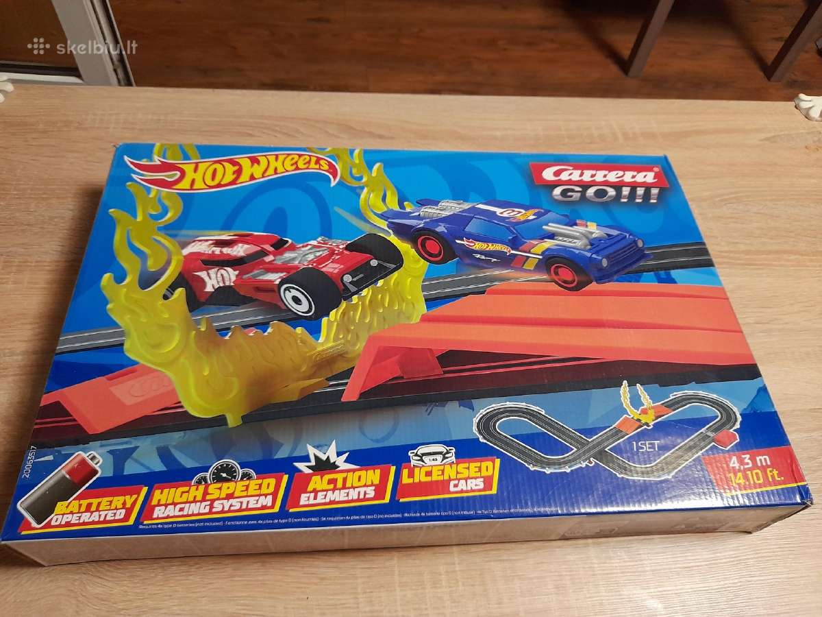 Carrera Hot Wheels hill 4,3 m.