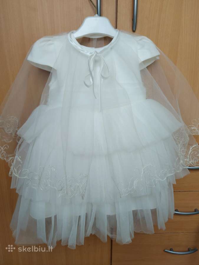 Dailus kompkektukas krikštynoms