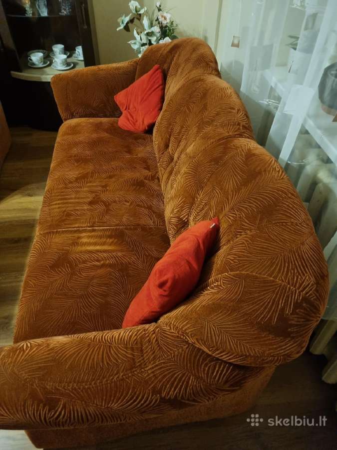Baldai: minksti foteliai ir pakeliamas stalas - nuotraukos Nr. 12