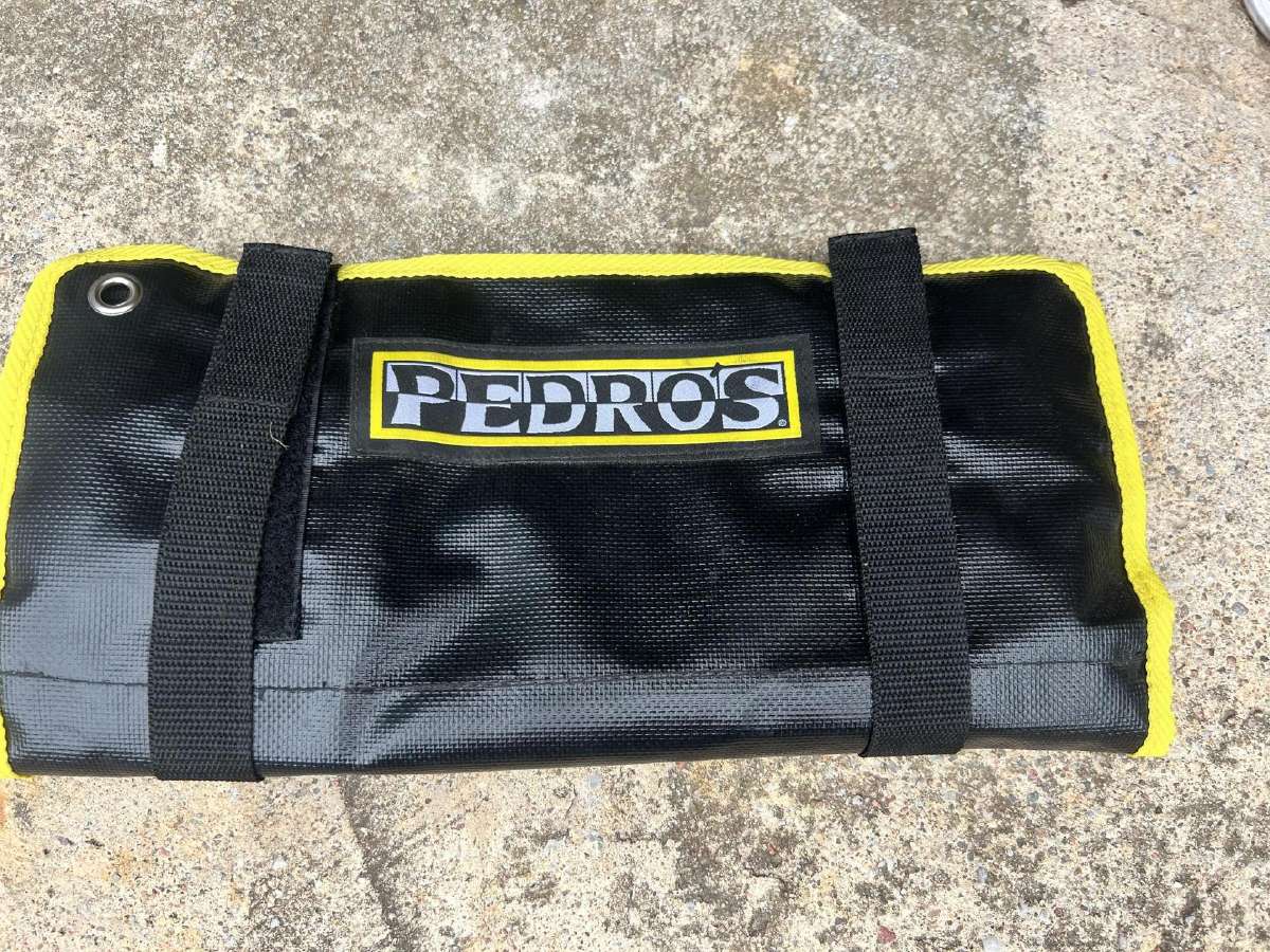 Įrankių taše Pedros, kelionėms ir ne tik.