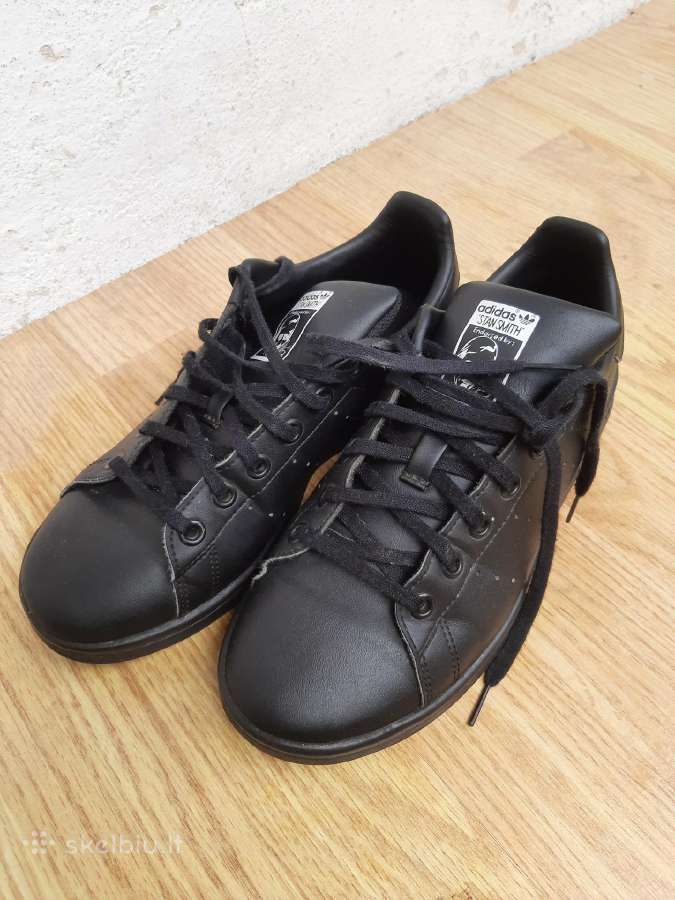 Adidas kedai