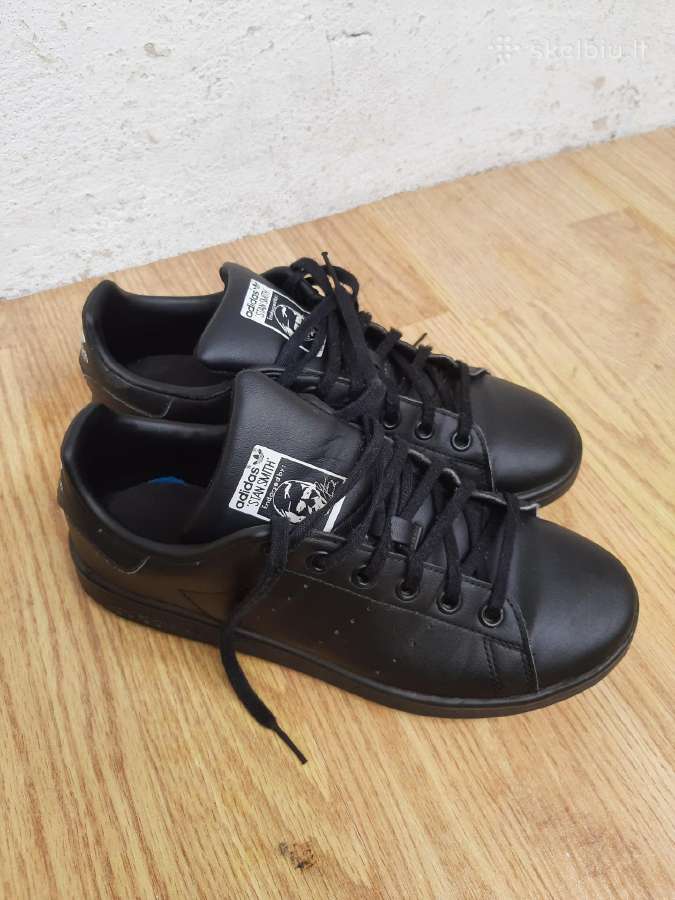 Adidas kedai - nuotraukos Nr. 2