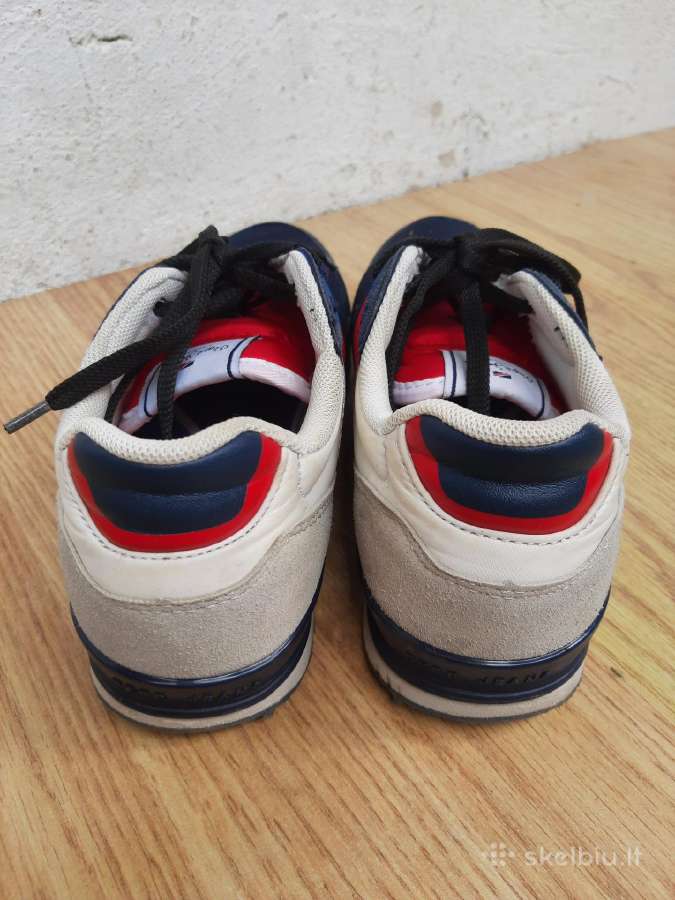 Pepe Jeans kedai - nuotraukos Nr. 3