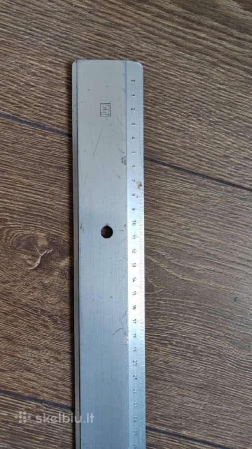 Metalinė siuvėjų liniuotė, 160 cm