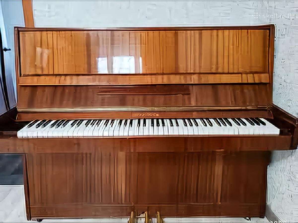 Pianinas Belarus