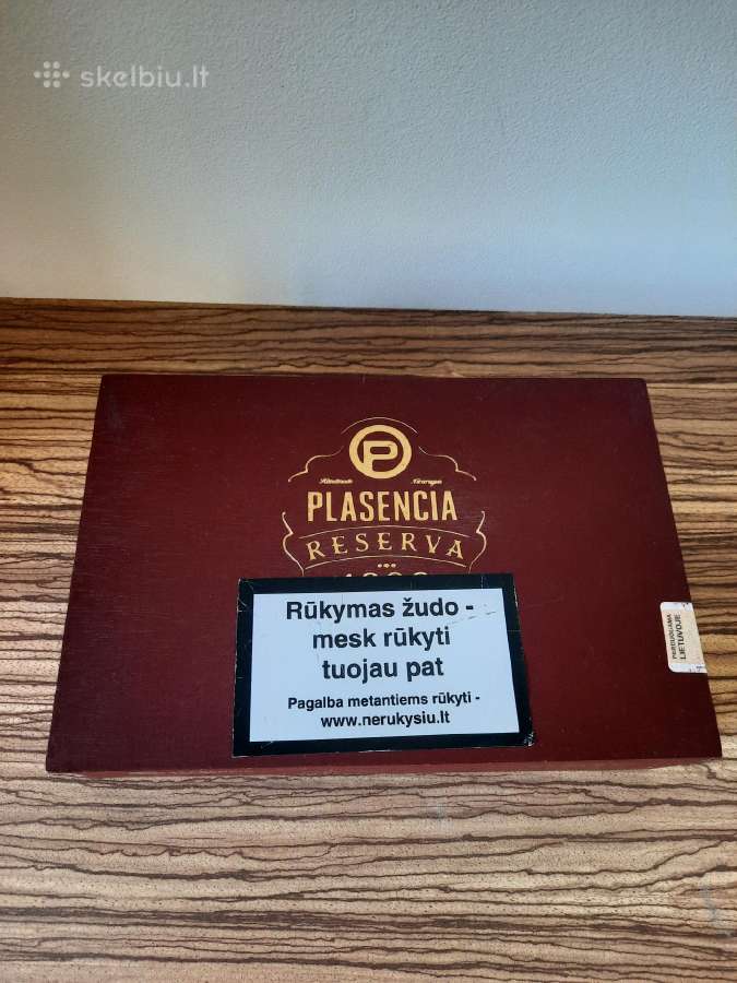 73. Cigarų dėžė Plasencia Reserva Nr.1