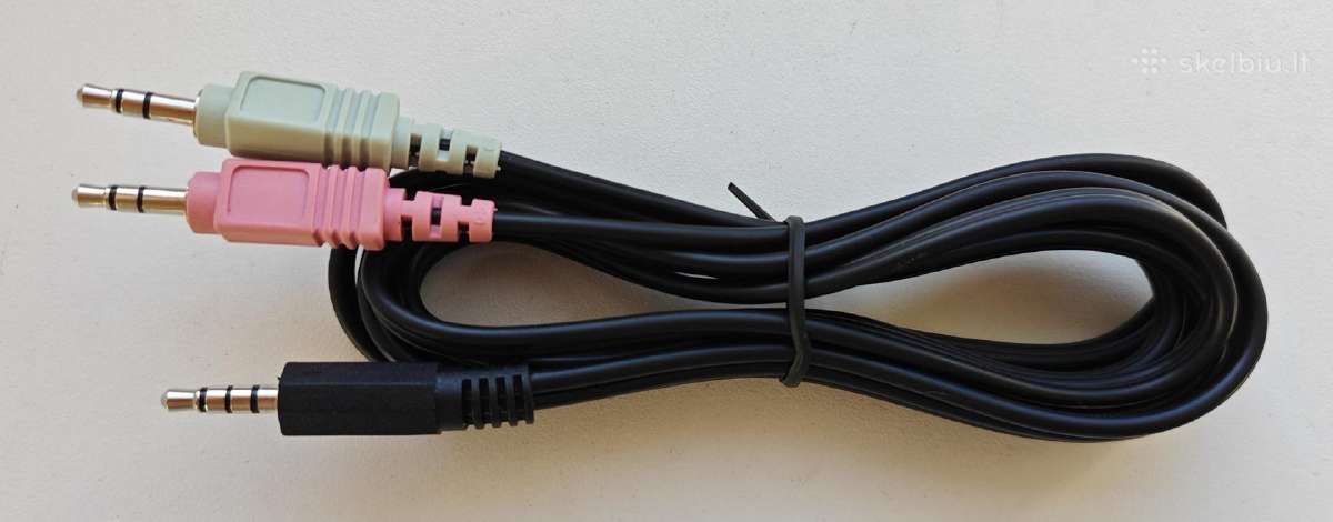 Aux 4 Pin to 2x Aux 3 Pin kabelis