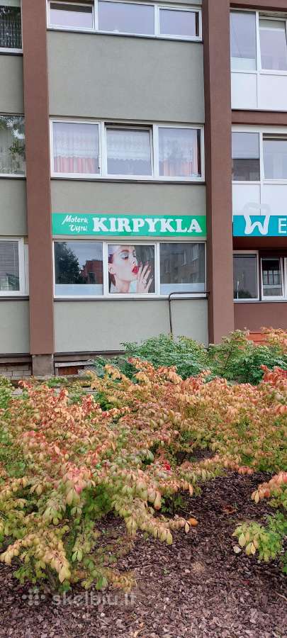 Parduodama arba išnuomoju Veikianti Kirpykla(1995)