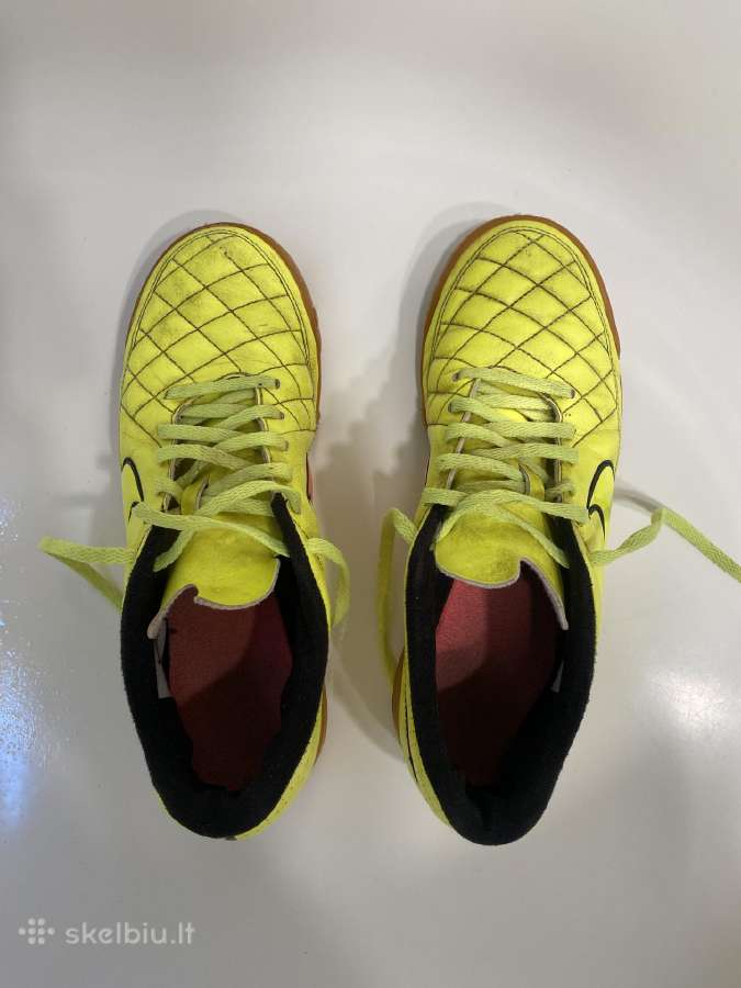 Naudoti Futbolo vaikiški salės batai