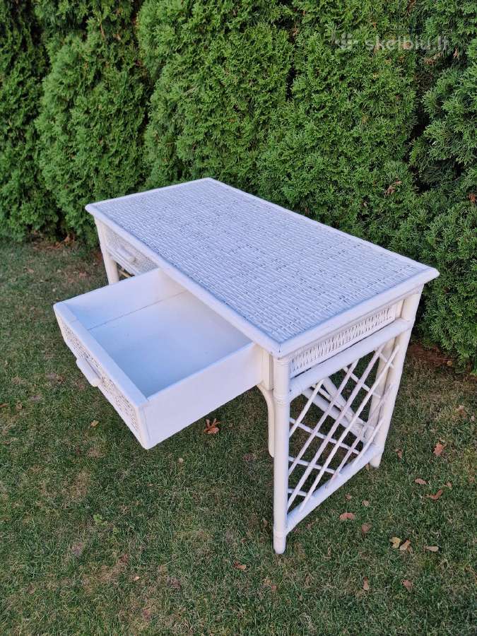 Vintažinis mid century ratango konsolinis stalas - nuotraukos Nr. 10