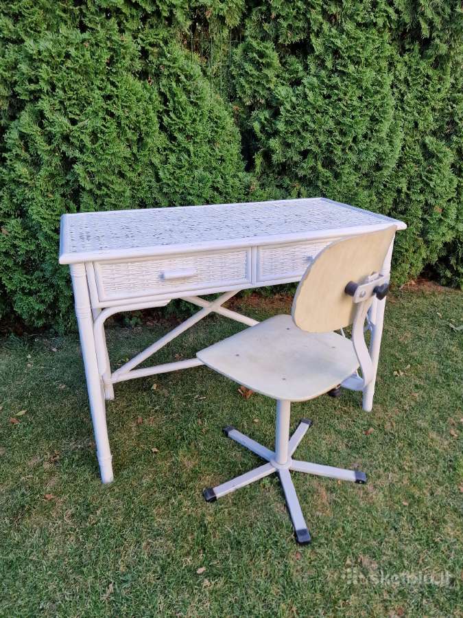 Vintažinis mid century ratango konsolinis stalas - nuotraukos Nr. 14