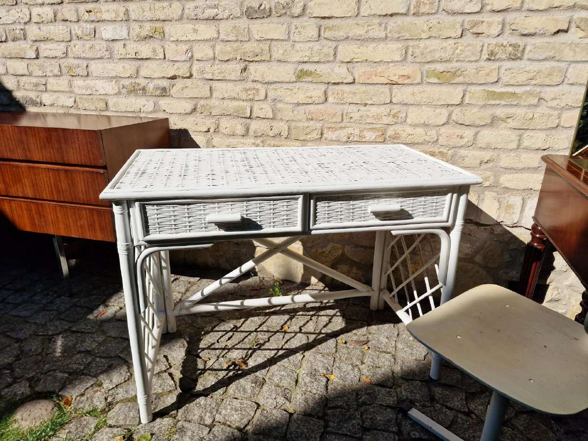 Vintažinis mid century ratango konsolinis stalas - nuotraukos Nr. 19
