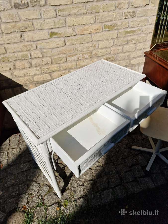 Vintažinis mid century ratango konsolinis stalas - nuotraukos Nr. 20