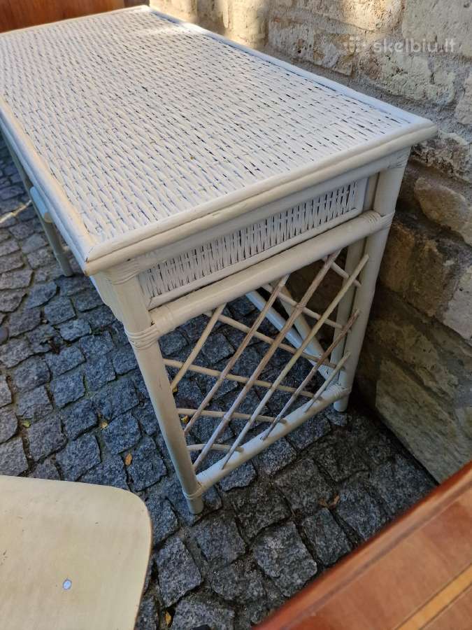 Vintažinis mid century ratango konsolinis stalas - nuotraukos Nr. 28