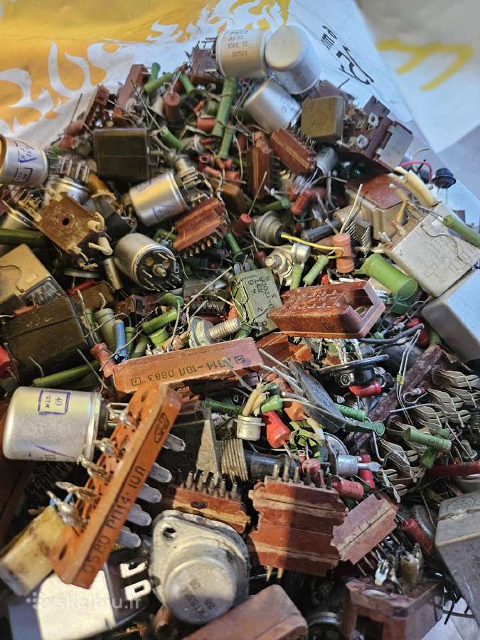 Perku ivairia nereikalinga elektronikos laužą - nuotraukos Nr. 3