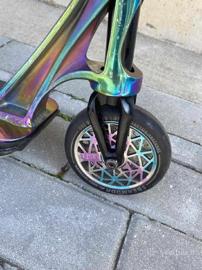 Custom build paspirtukas