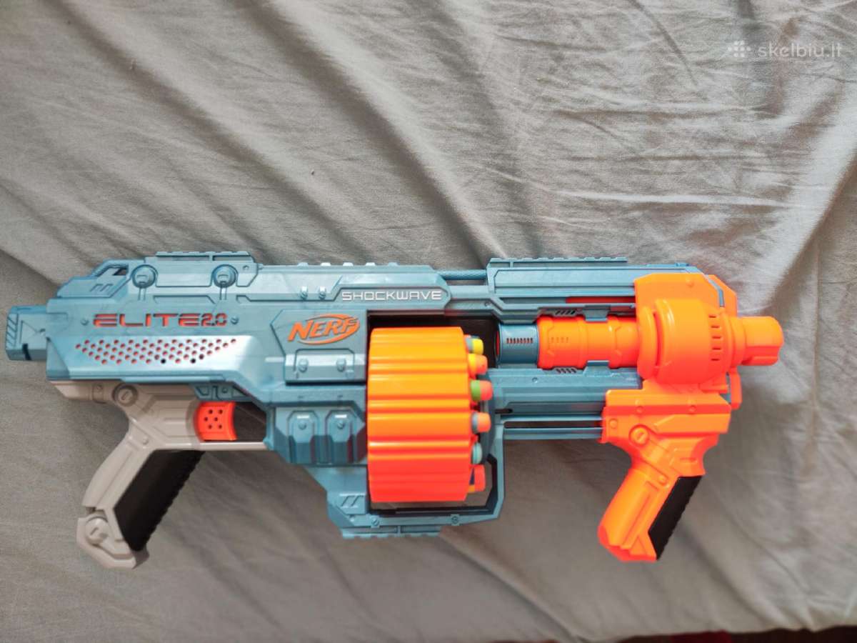 Nerf šautuvas