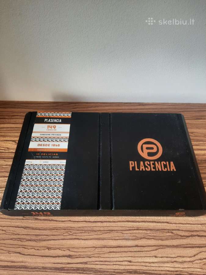 75. Cigarų dėžė Plasencia juoda Cosecha 146 Nr. 6