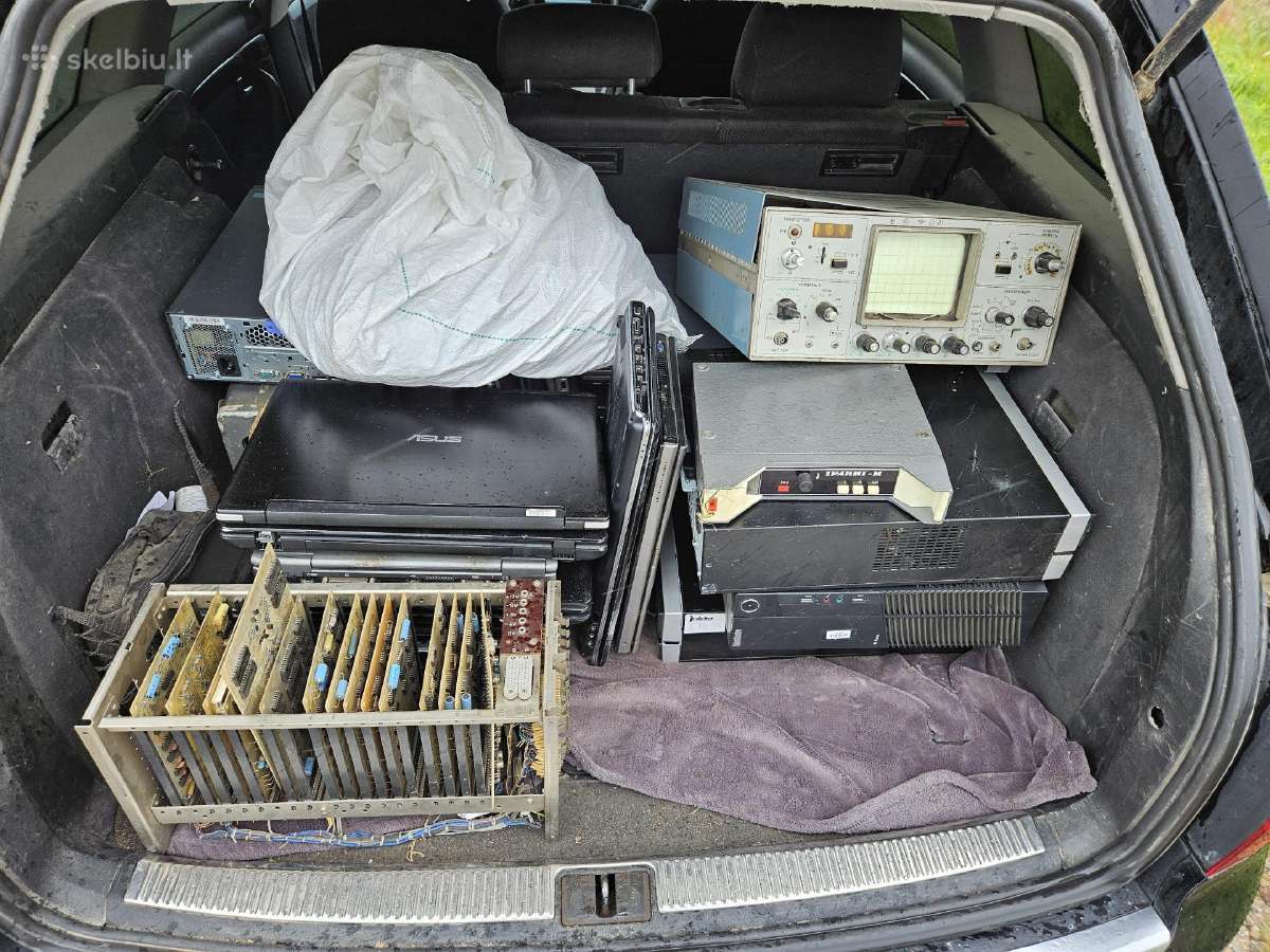 Perku,visas elektronikos plokštes, radio detales. - nuotraukos Nr. 7