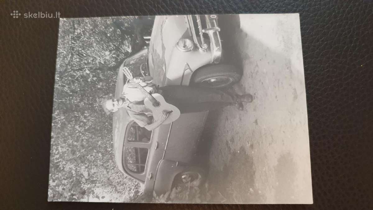 Sena nuotrauka, Moskvich 402 ?