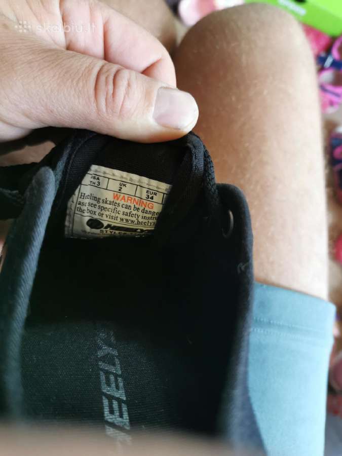 Batai, riedučiai Heelys - nuotraukos Nr. 3