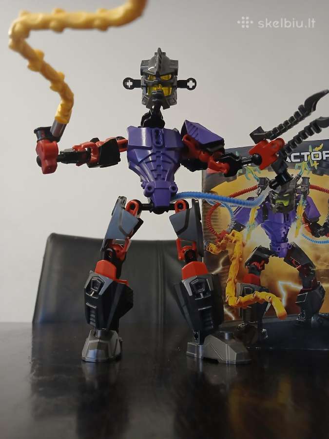 Pasiūlymas vaiko atostogoms: Lego ir kt. robotai - nuotraukos Nr. 4
