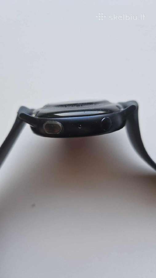Samsung galaxy watch active2naudotas bet veikia