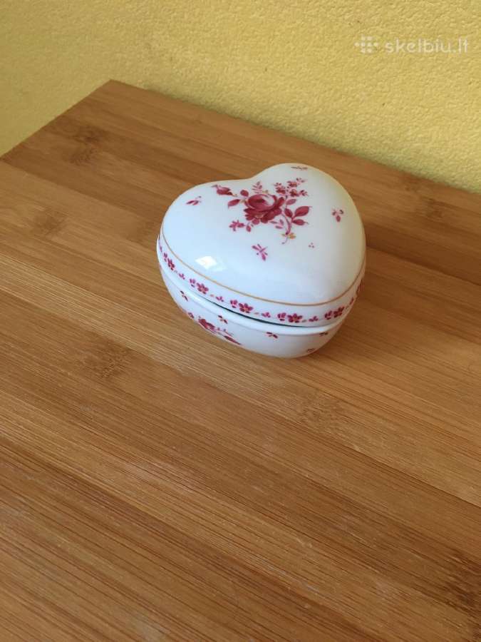 Dėklai servetėlėms ir porcelianinis indelis - nuotraukos Nr. 4