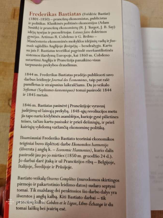 Ekonominių ir politinių esė rinktinė - nuotraukos Nr. 2