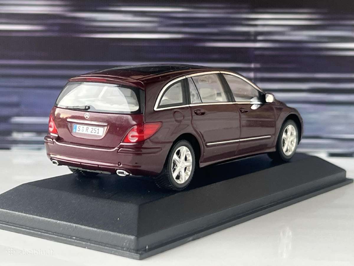 Mercedes Benz R W251 1:43 - nuotraukos Nr. 7