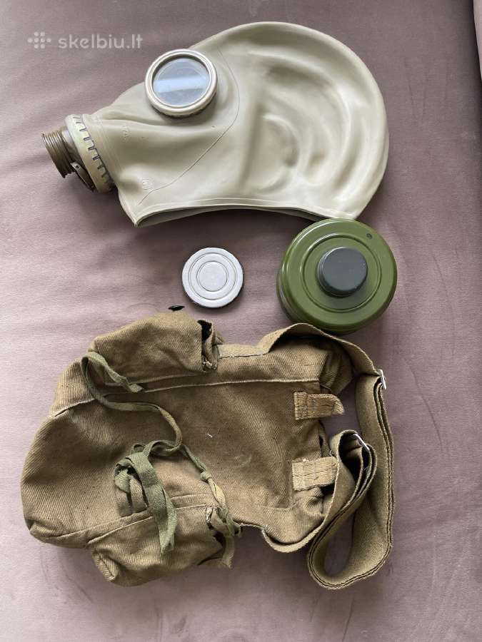 Militaristiniai: dėklas, puodas, gertuvė,dujokaukė